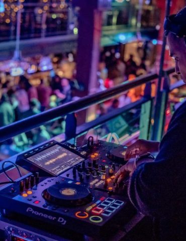 BB0029CE-7112-4210-9D50-5C246E38C375